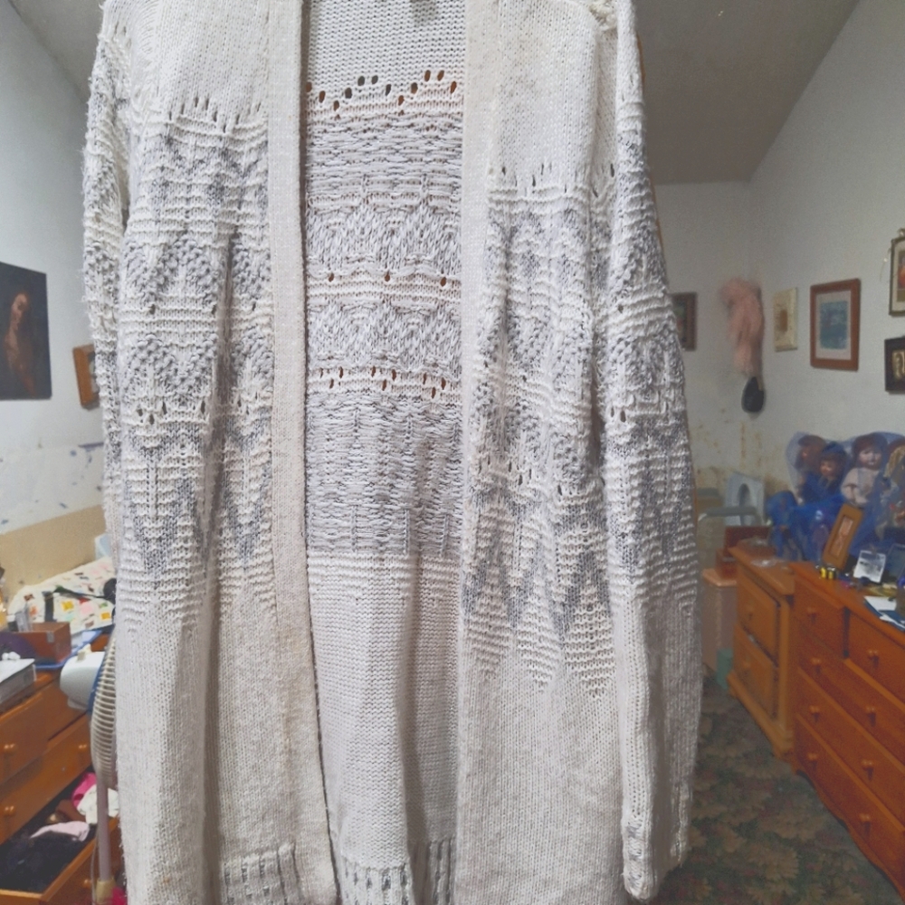 Christopher and Banks cardigan sweater 96 per cent acrylic